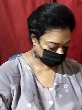 Snapshot of surekha-30 chatting on 06.18.26 surekha-30 online show from 06.18.26
