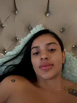 Snapshot of AnaaFaith_ chatting on 10.20.25 AnaaFaith online show from 10.20.25