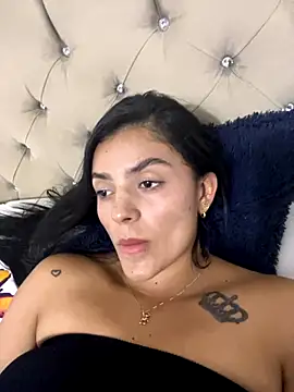 Snapshot of AnaaFaith_ chatting on 11.02.25 AnaaFaith online show from 11.02.25