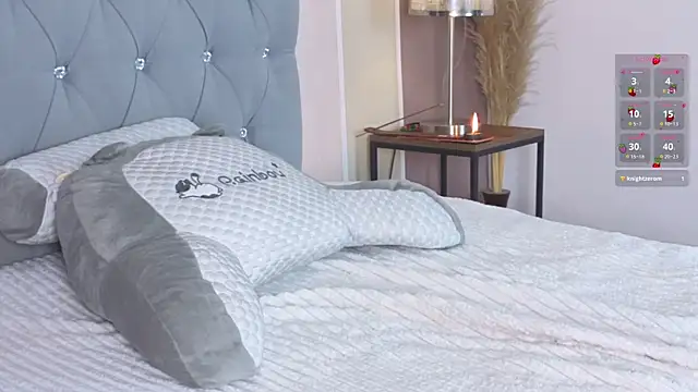 VelvetFox  online show from 11.01.25