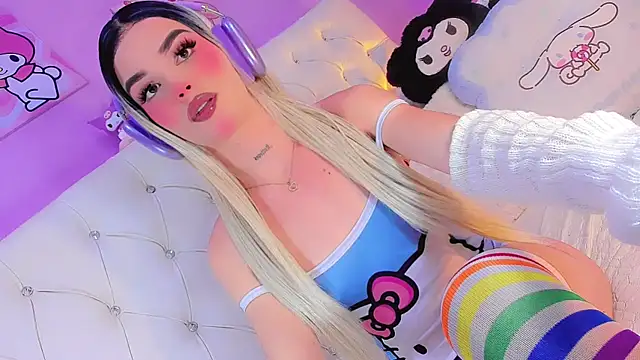 Cattleya White ll online show from 10.26.25