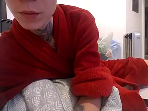 HoneySquirrel online show from 10.24.25