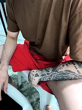 Snapshot of giannis090 chatting on 10.23.25 giannis090 online show from 10.23.25