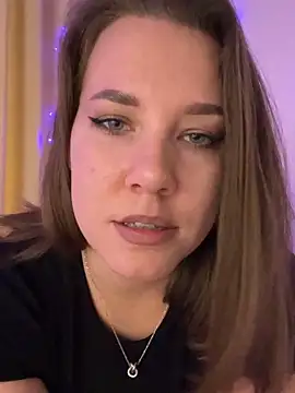 Candy Foxxxy  online show from 11.05.25