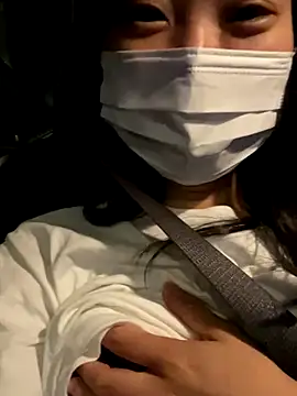 Snapshot of ni_ni01 chatting on 10.13.25 ni ni01 online show from 10.13.25