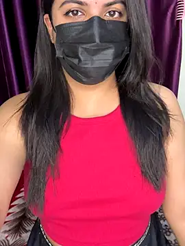 Snapshot of best_couple19 chatting on 10.24.25 best couple19 online show from 10.24.25