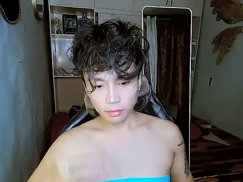 YourNikkieXxx online show from 10.29.25