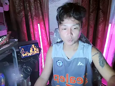 YourNikkieXxx online show from 06.04.26