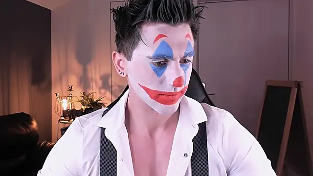 Snapshot of Oscar_Miller_ chatting on 10.30.25 Oscar Miller online show from 10.30.25