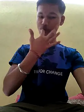 Snapshot of Dev_is_Horny chatting on 10.12.25 Dev is Horny online show from 10.12.25