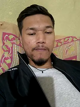 Snapshot of Dev_is_Horny chatting on 10.17.25 Dev is Horny online show from 10.17.25