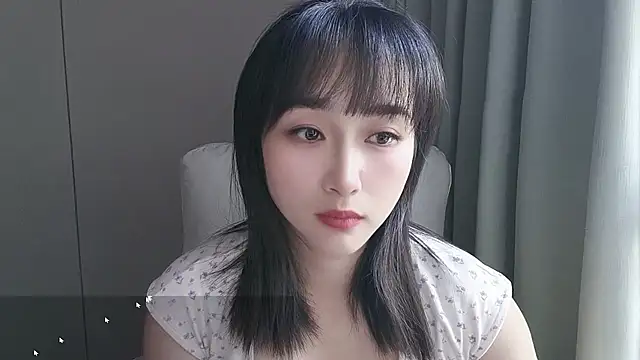 Snapshot of Honeysexy-1 chatting on 10.16.25 Honeysexy-1 online show from 10.16.25