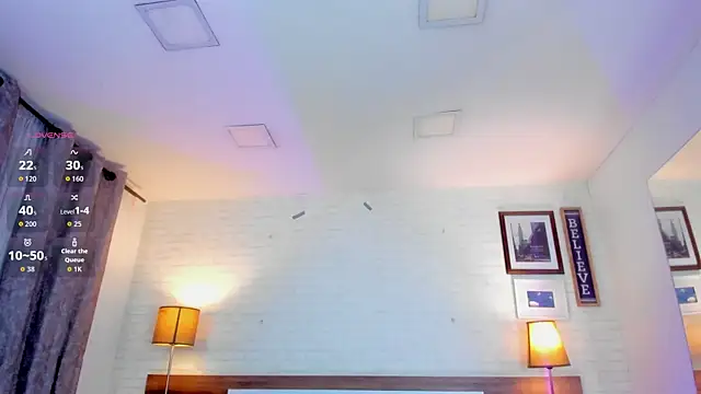 Snapshot of JenniferAuriston chatting on 11.02.25 JenniferAuriston online show from 11.02.25