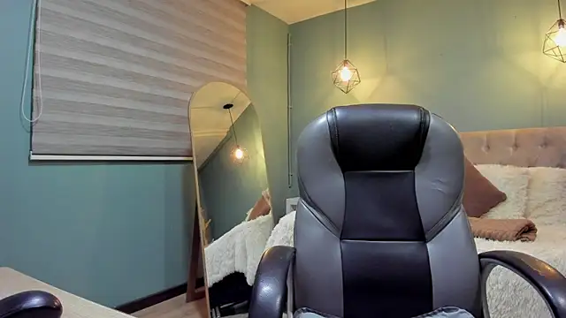 Miss Cataleya   online show from 02.28.26