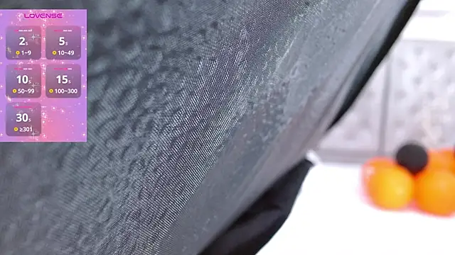 Snapshot of angiellam chatting on 10.15.25 angiellam online show from 10.15.25