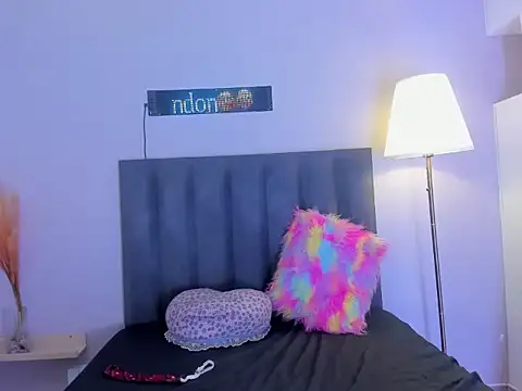 KendraChavez  online show from 02.16.26