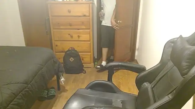 Breadwinnah online show from 10.25.25