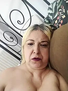 MarielaFerrer online show from 10.12.25