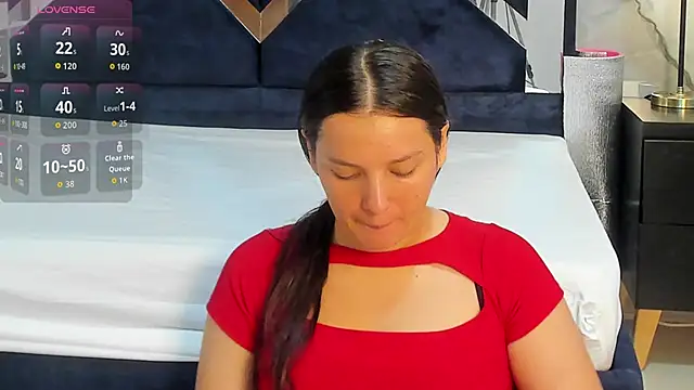 Snapshot of VioletRose_as chatting on 10.05.25 VioletRose as online show from 10.05.25