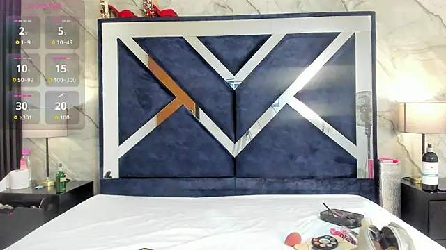 Snapshot of VioletRose_as chatting on 10.07.25 VioletRose as online show from 10.07.25