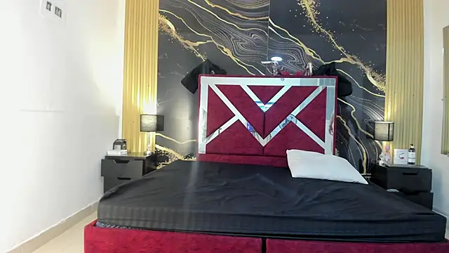 Snapshot of VioletRose_as chatting on 11.09.25 VioletRose as online show from 11.09.25