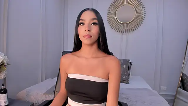 Snapshot of Payton-Presley chatting on 10.15.25 Payton-Presley online show from 10.15.25