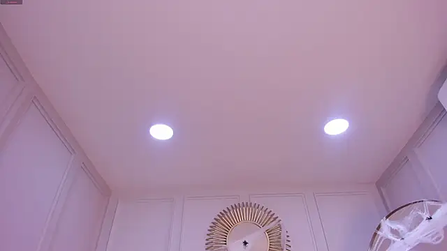 Snapshot of Payton-Presley chatting on 10.28.25 Payton-Presley online show from 10.28.25