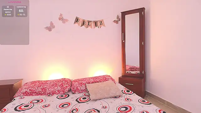 mia jones21 online show from 11.05.25