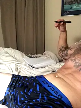 IsAparty online show from 09.18.25