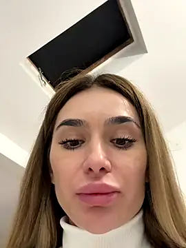 Snapshot of KaseyQuinn_ chatting on 10.03.25 KaseyQuinn online show from 10.03.25