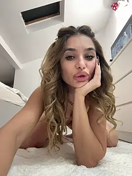 Snapshot of KaseyQuinn_ chatting on 10.05.25 KaseyQuinn online show from 10.05.25