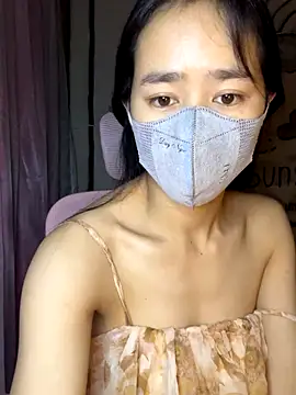 TiNa 04 online show from 10.20.25