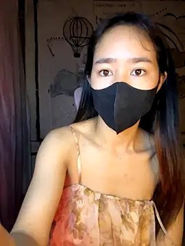 TiNa 04 online show from 11.02.25