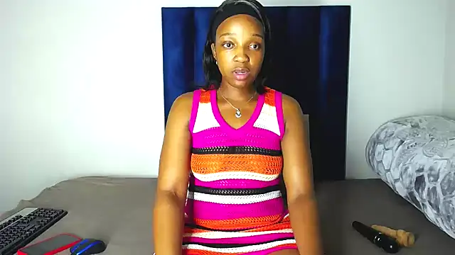 Pinkdollyg online show from 10.22.25