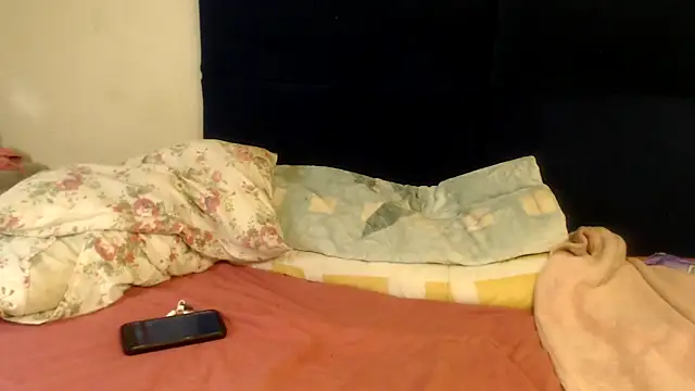 Snapshot of Sexy-Momo chatting on 10.11.25 Sexy-Momo online show from 10.11.25