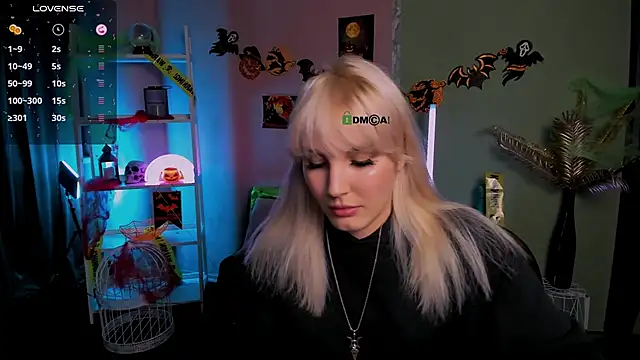 marta smith online show from 10.24.25