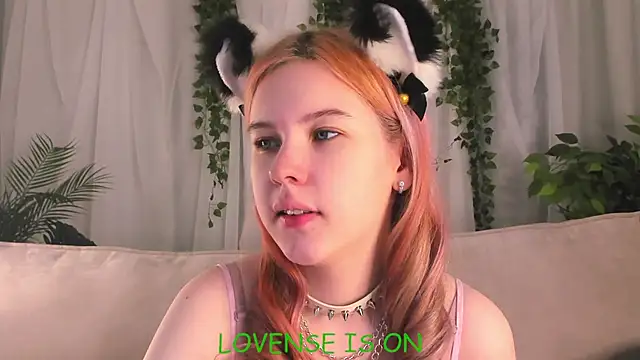 ElizSpieth online show from 10.13.25