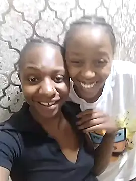 LonelyQueenxx25 online show from 09.24.25