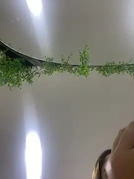 Snapshot of CharlotteBrownn_ chatting on 10.24.25 CharlotteBrownn online show from 10.24.25