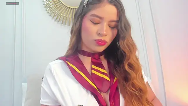CharlotteBrownn  online show from 06.17.26