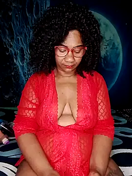 Snapshot of analgetica chatting on 10.04.25 analgetica online show from 10.04.25