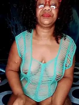 Snapshot of analgetica chatting on 10.09.25 analgetica online show from 10.09.25