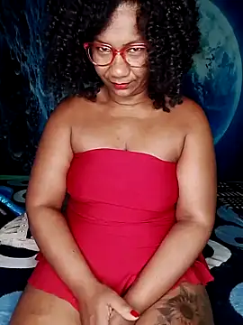 Snapshot of analgetica chatting on 10.15.25 analgetica online show from 10.15.25