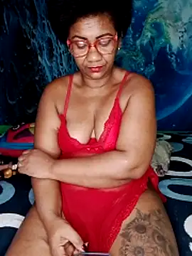 Snapshot of analgetica chatting on 11.03.25 analgetica online show from 11.03.25