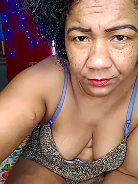 Snapshot of analgetica chatting on 05.19.26 analgetica online show from 05.19.26