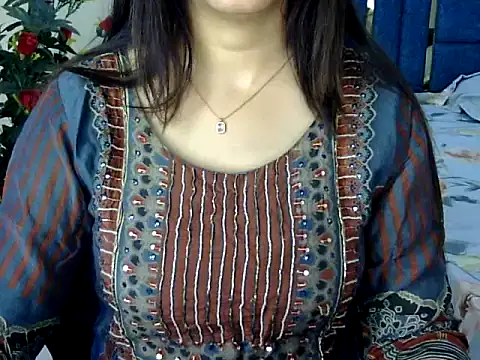 Rumi cute online show from 03.22.26