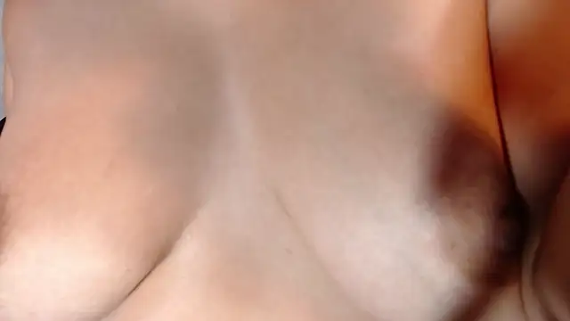 Snapshot of Naomi_Blomm chatting on 10.07.25 Naomi Blomm online show from 10.07.25