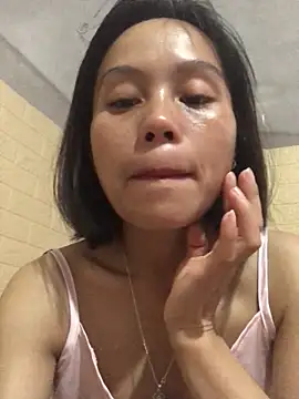 QuingLin online show from 09.10.25