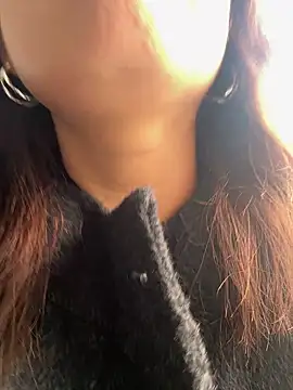 Snapshot of feifei_521 chatting on 10.25.25 feifei 521 online show from 10.25.25