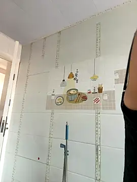 Snapshot of feifei_521 chatting on 11.07.25 feifei 521 online show from 11.07.25